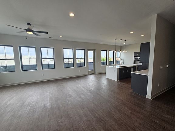 3rd image of 1302 N Main St Suite 304