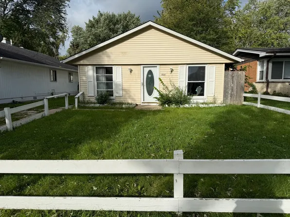 1808 Joanna Ave, Zion, IL 60099
