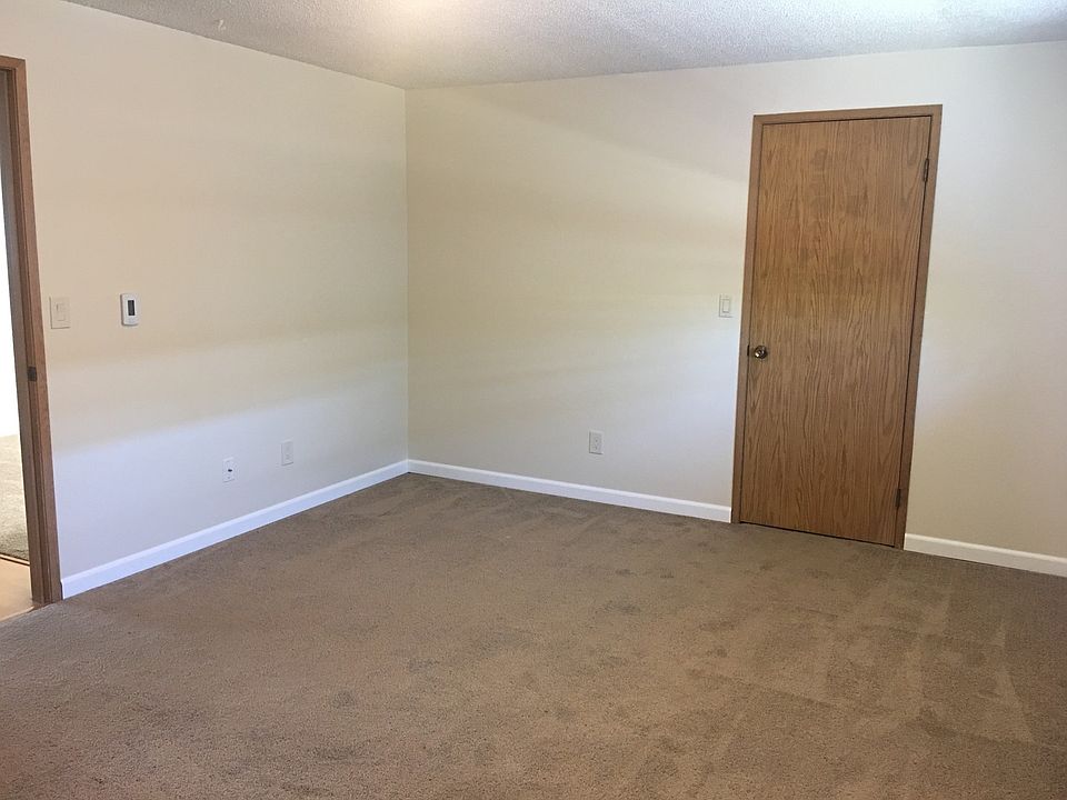 Erving 4Plex 902 28th St NE Auburn WA Zillow