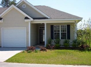 103 Thrasher Ct, Hampstead, NC 28443
