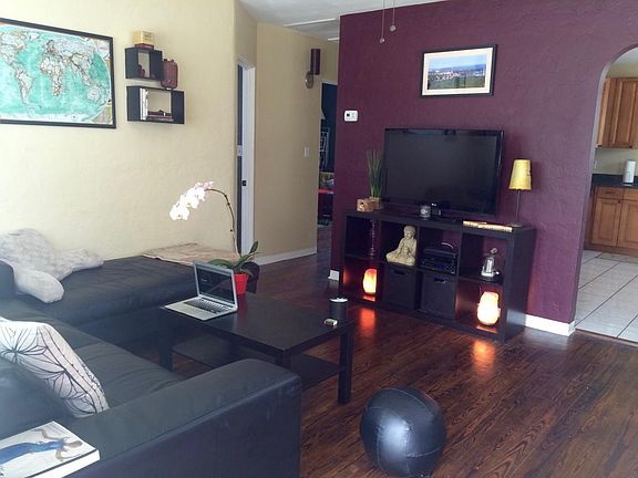 Living Room N.