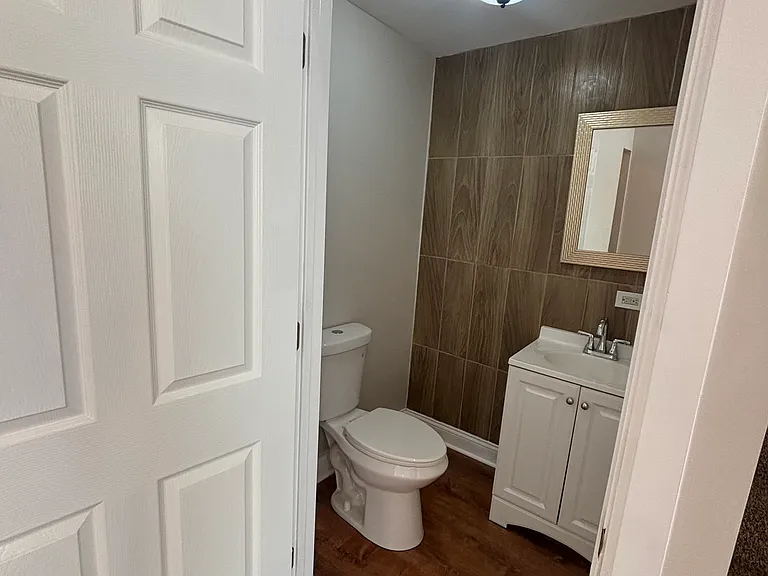 7049 S Kimbark Ave — Photo 7