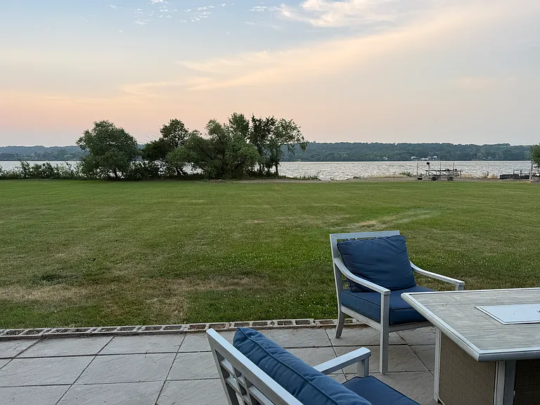 46891 Chambers Rd — Photo 24