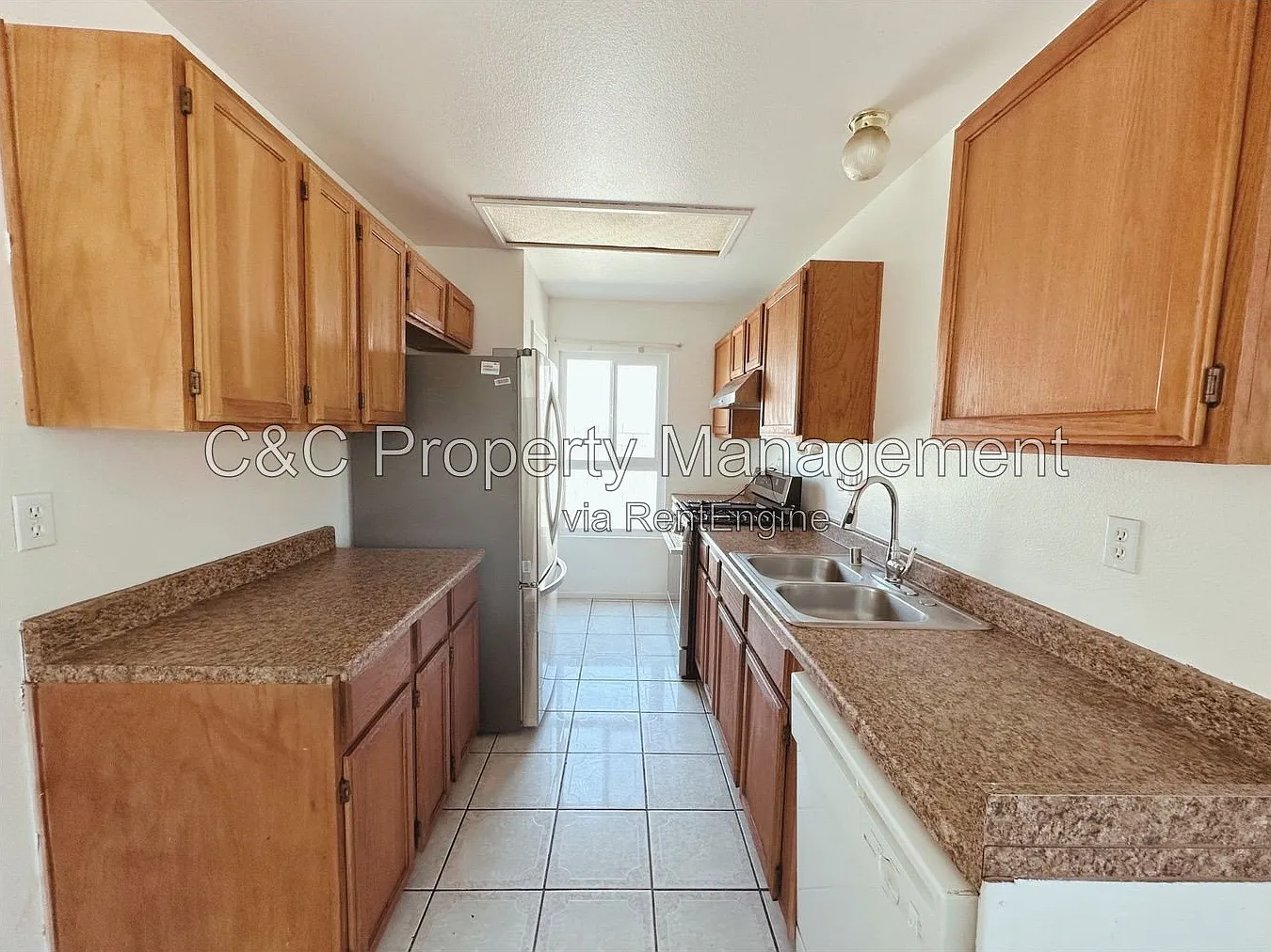4 bed, 2.0 bath, 1265 sqft, $2,500 — Photo 2