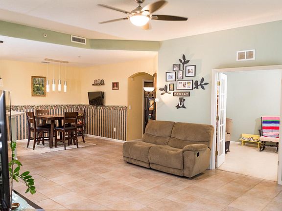 3rd image of 785 Oakleaf Plantation Pkwy Unit 112