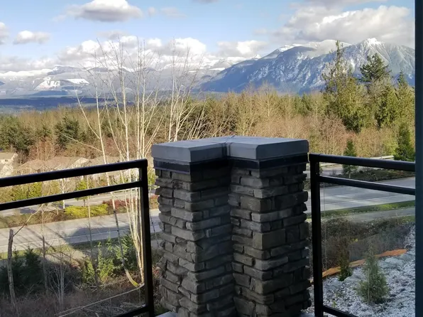 34506 SE Hearing St, Snoqualmie, WA 98065