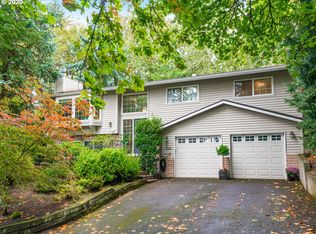 7465 SW Canyon Dr, Portland, OR 97225