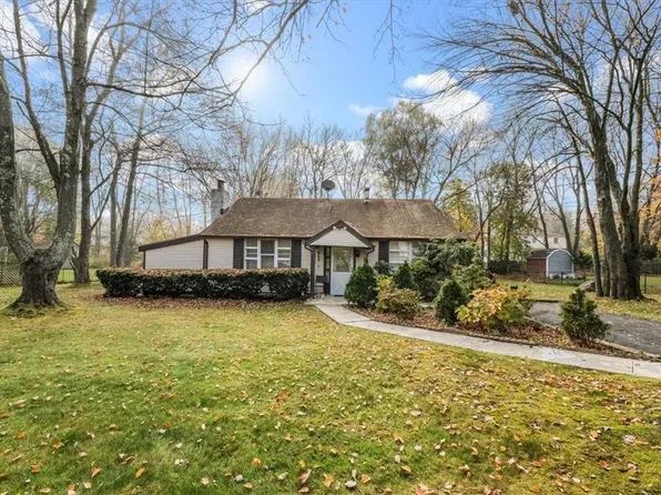 15 Maple Drive, Brewster, NY 10509