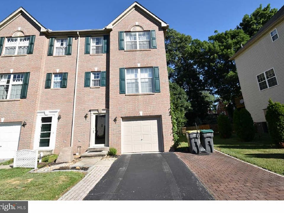 1st image of 411 Tatum Ave