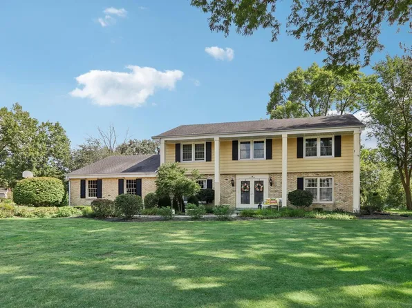 21405 Hollycrest COURT, Brookfield, WI 53045
