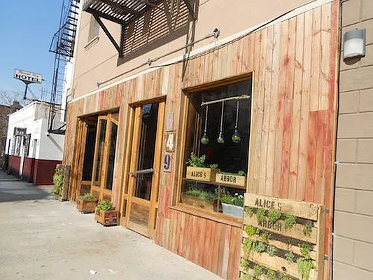 Rented by null | media 24