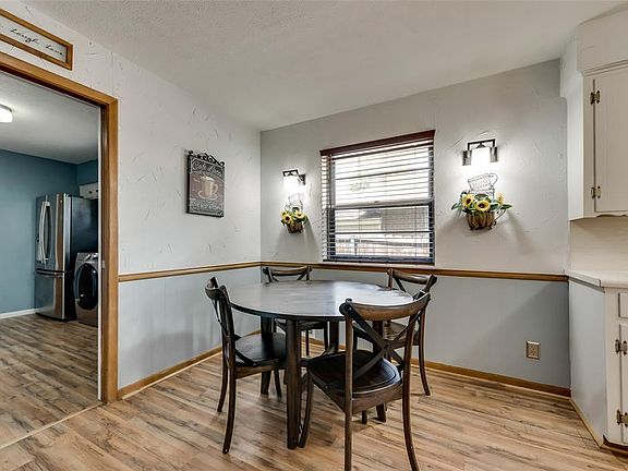 5th image of 1606 Bardfield Ave