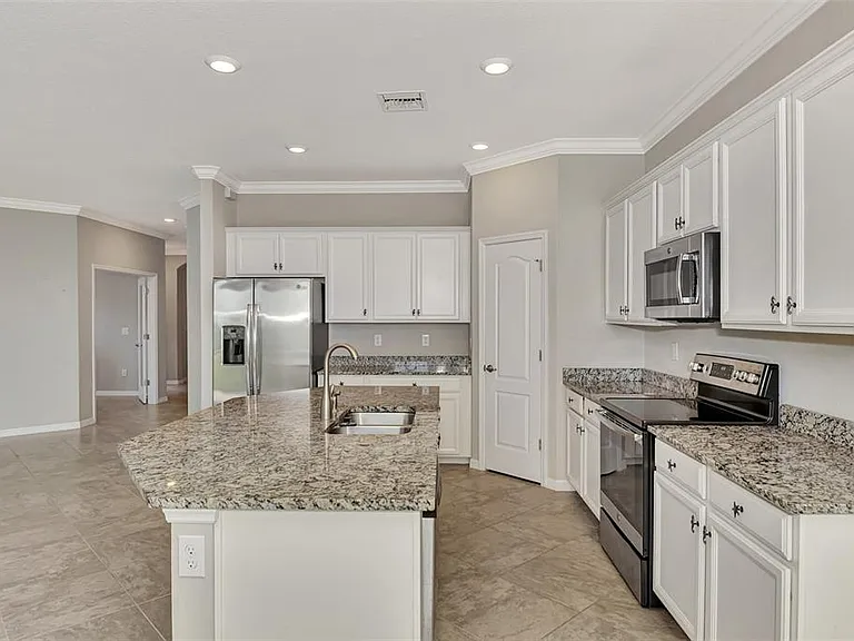 10113 Fiddlewood Dr — Photo 18