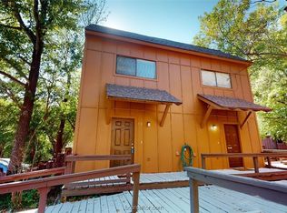 3923 Old Oaks Dr APT 10, Bryan, TX 77802