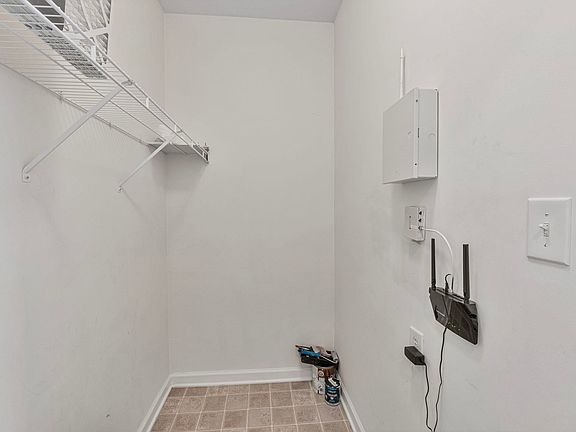 3rd image of 750 Walker Sq APT 3B