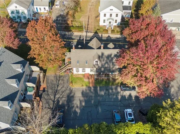 1 Center Street, Simsbury, CT 06081