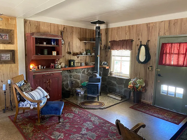 50 Post Cir — Photo 4