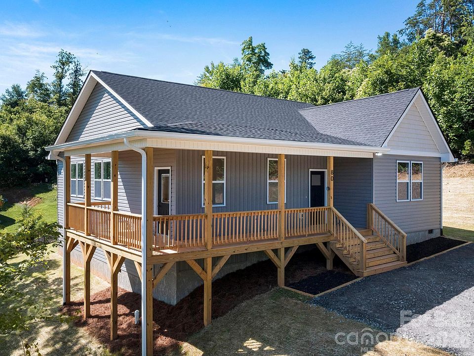 1st image of 80 S Vineyard Village Dr
