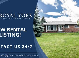 517 Larry Ave #2, Oshawa, ON L1K 2B7