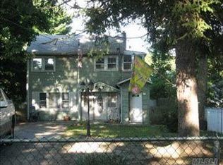 91 Davis Ave, Port Jefferson Station, NY 11776