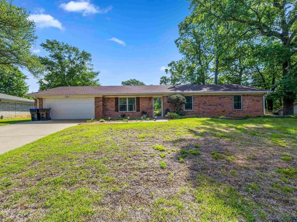 806 Joanie St, Longview, TX 75605
