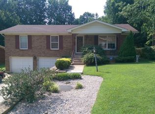 1416 Dellwood Dr, Louisville, KY 40216