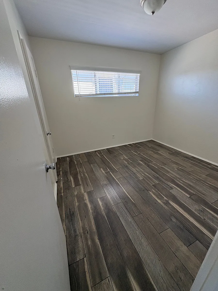 Building Photo - 4050-4067 Texas St #4056