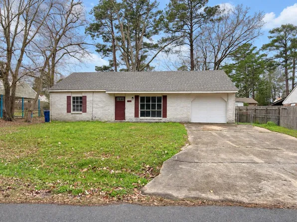 2010 Allison St, Leesville, LA 71446