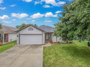 15230 Faircrest Dr, College Station, TX 77845
