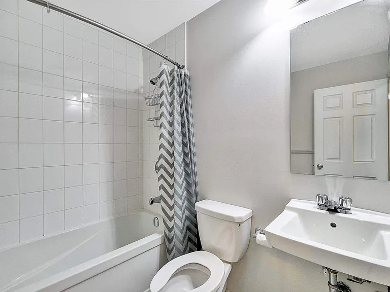 84 Russell Ave #10A — Photo 7