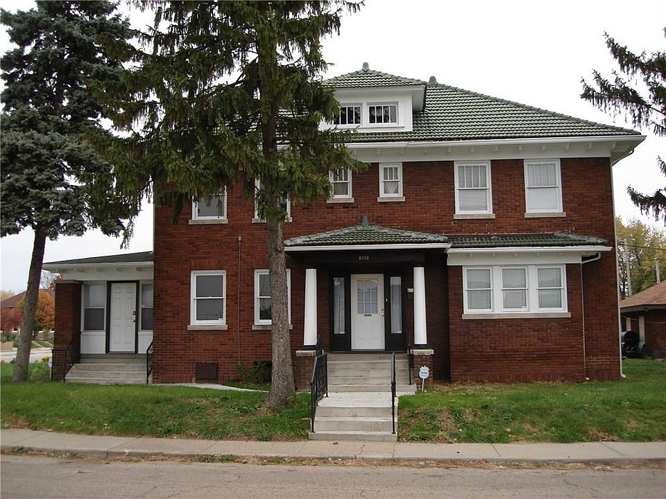 1st image of 803 E 38th St