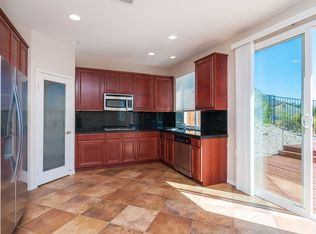 713 Helmsdale Rd, San Marcos, CA 92069