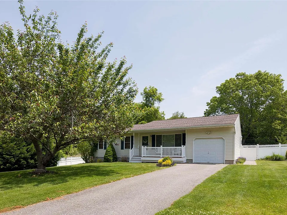 400 Wells Rd