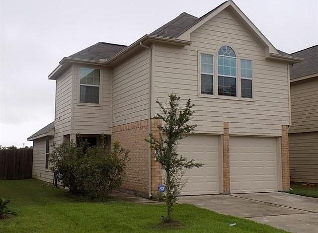 1st image of 2523 Bammelwood Dr