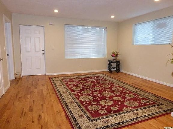 4th image of 397 E Winchester St