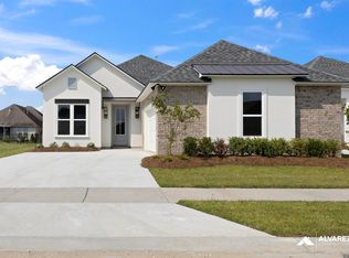 3043 Creekmere Ln, Saint George, LA 70810