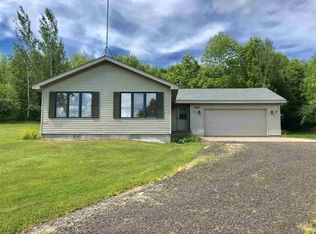 E6140 Birch Bend Rd, Bessemer, MI 49911