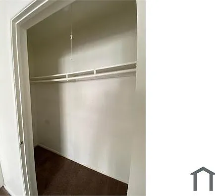 Studio, 400 sqft, $1,500 — Photo 3