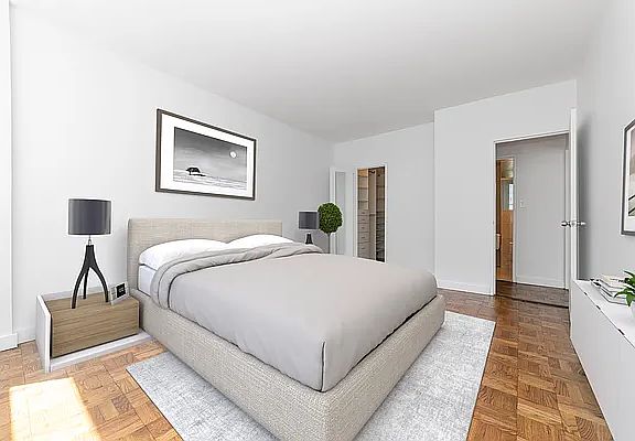 4th image of 65 W 55th St #5RA