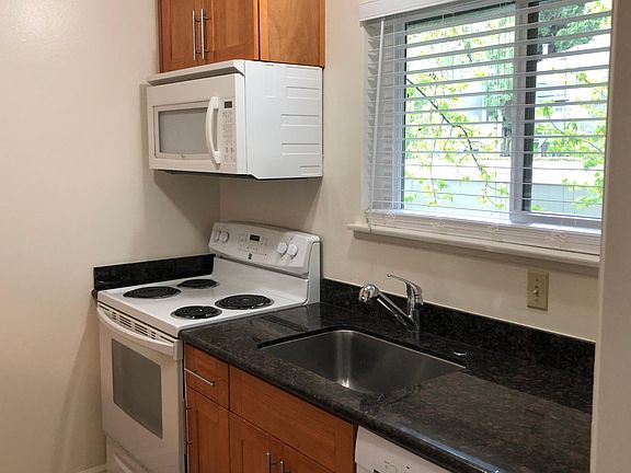 4th image of 4008 Farm Hill Blvd APT 203