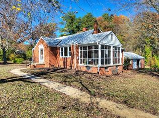 6059 La France Rd, Sandston, VA 23150