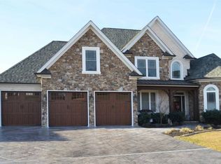 1714 Lake Manor Dr, Forest, VA 24551