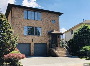 192 Market St FLOOR 2, Garfield, NJ 07026