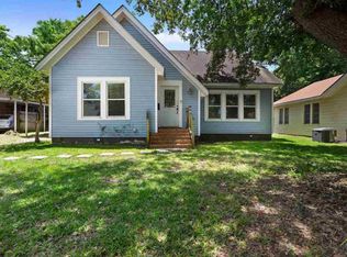 110 E Lakeview St, Henderson, TX 75652
