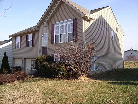 2nd image of 2942 Donjoy Dr