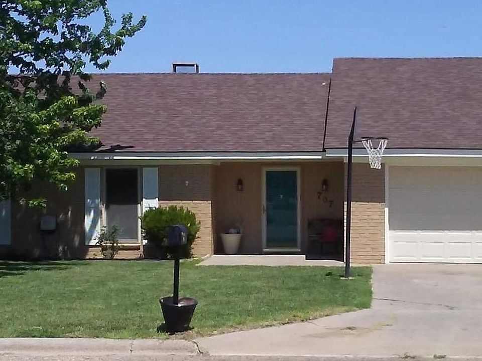 1st image of 707 Wilbanks Dr