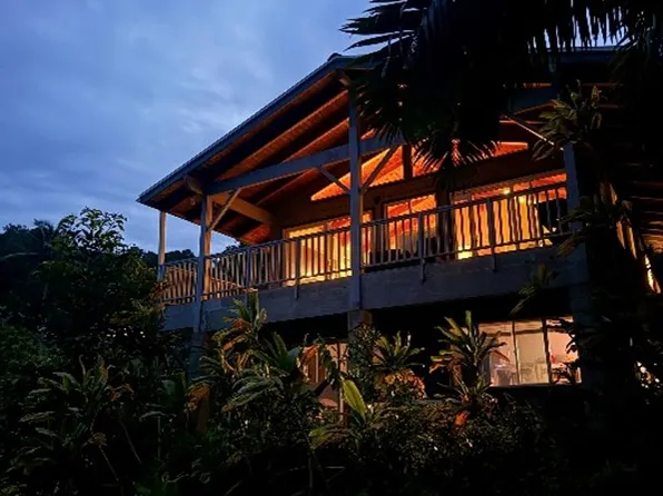 7941 Hana Hwy, Haiku, HI 96708