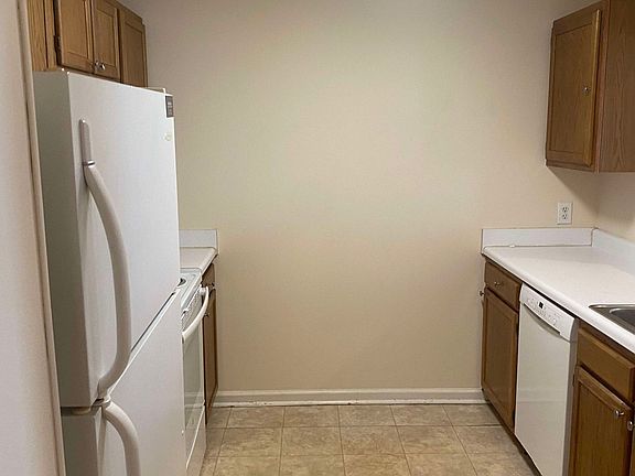 5th image of 3001 Cave Springs Ave #B