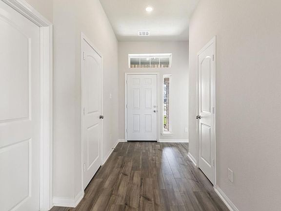 4th image of 8228 Tourmaline Way