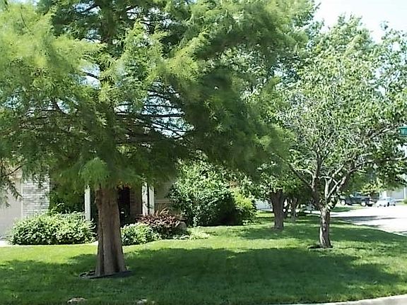 2nd image of 8032 E Windwood Ct